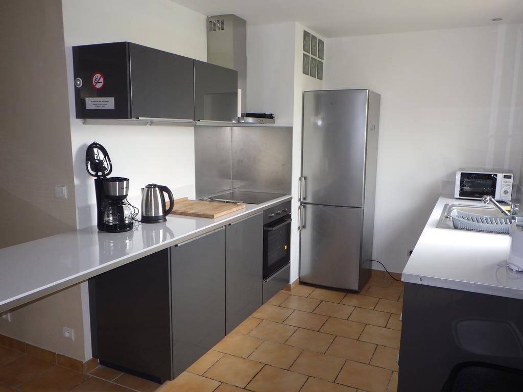 Les Gites Du Vieux Frene Longavesnes Bagian luar foto